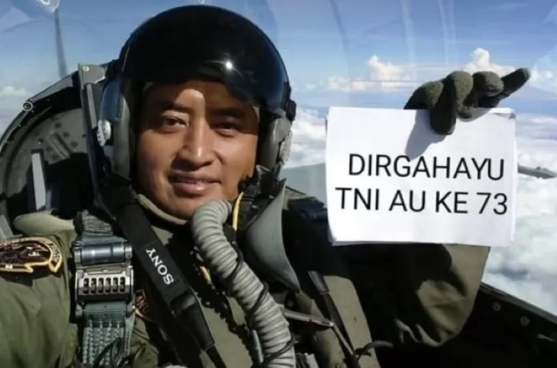 MARSMA: Marsekal Pertama TNI Fajar Adrianto semasa hidup. (Instagram @fajar_f16)