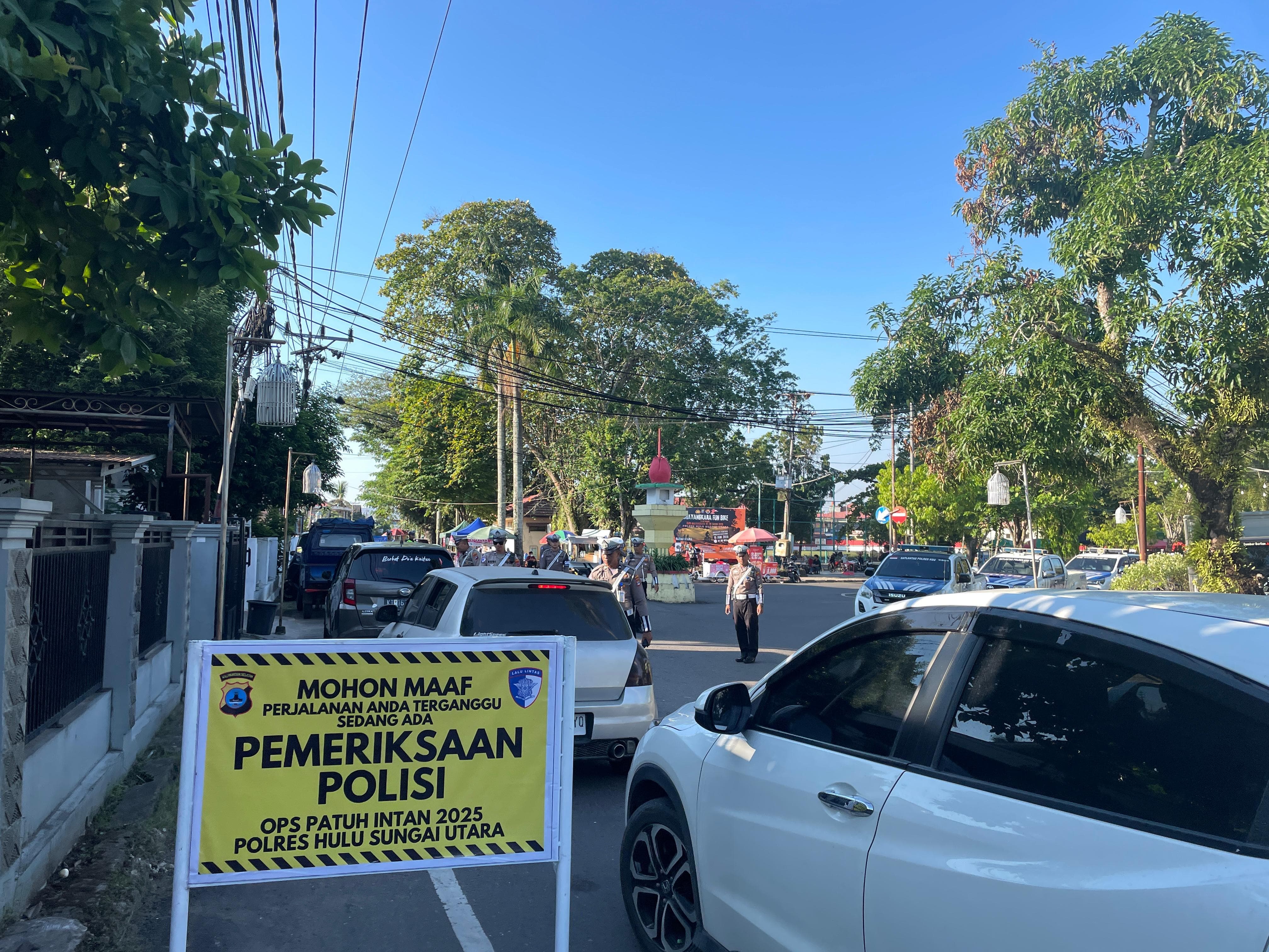 DOKUMENTASI:Razia kendaraan bermotor Ops Patuh Intan 2025 di wilayah hukum Polres HSU, beberapa hari lalu.(Foto:Polres HSU/Radar Banjarmasin)