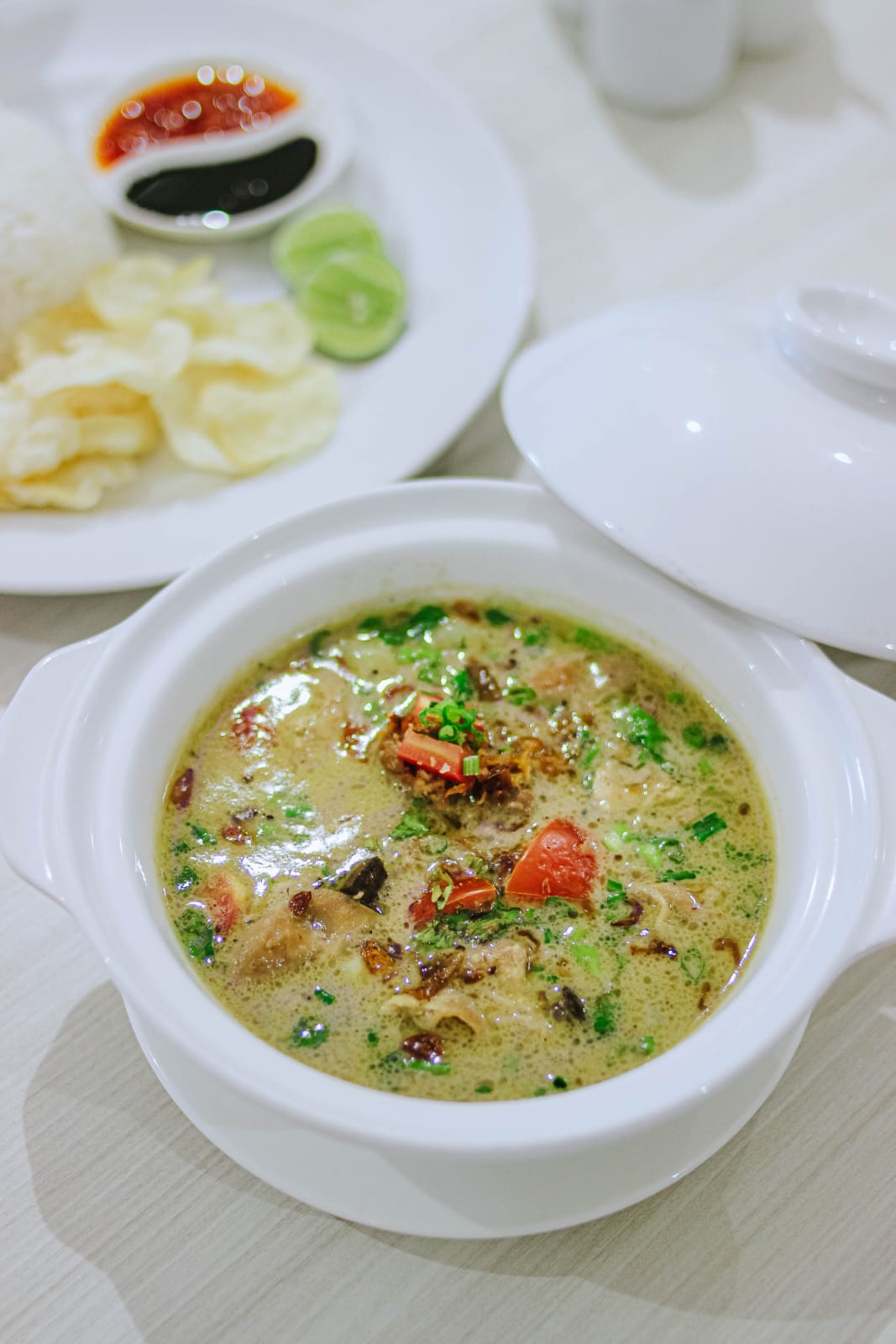 SAJIAN OTENTIK:Salah satu menu yang disajikan Grand Qin dan Qin Hotel Banjarbaru menyambut momen Hari Kemerdekaan RI ke-80.