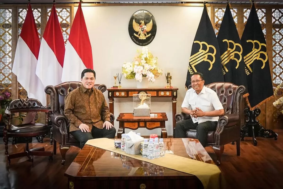 BERTEMU: Erick Thohir bertemu dengan Menteri Hukum RI, Supratman Andi Agtas bahas naturalisasi pemain Timnas Indonesia.