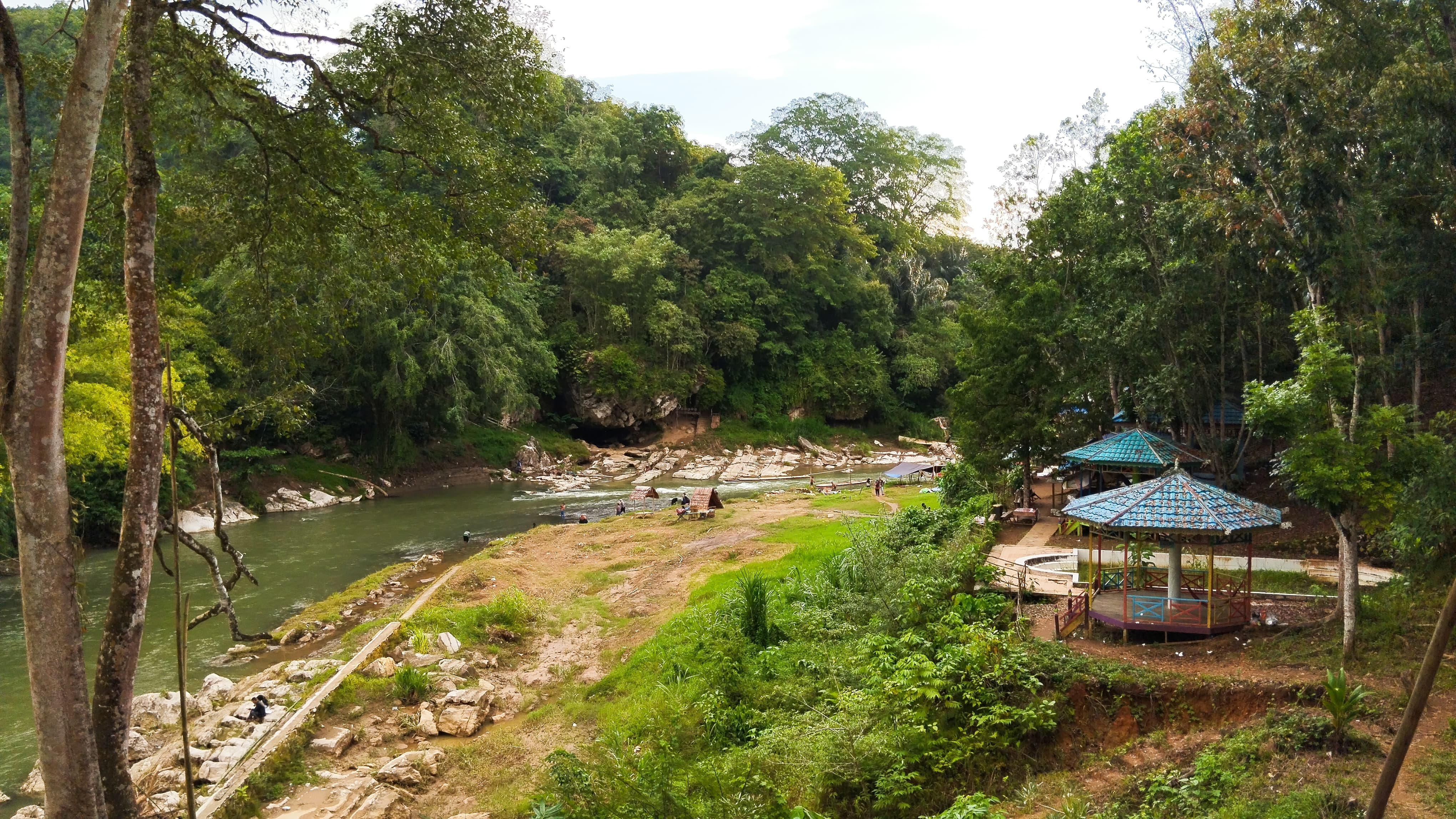 WISATA: Pemandangan Wisata Pagat Batu Benawa di HST. Proyek rehabilitasinya senilai Rp 4,2 miliar.