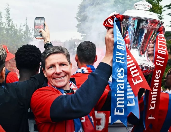 OPTIMISTIS: Pelatih Crystal Palace Oliver Glasner optimistis timnya menang banding terkait partisipasi mereka di UEFA Europa League musim 2025/2026.