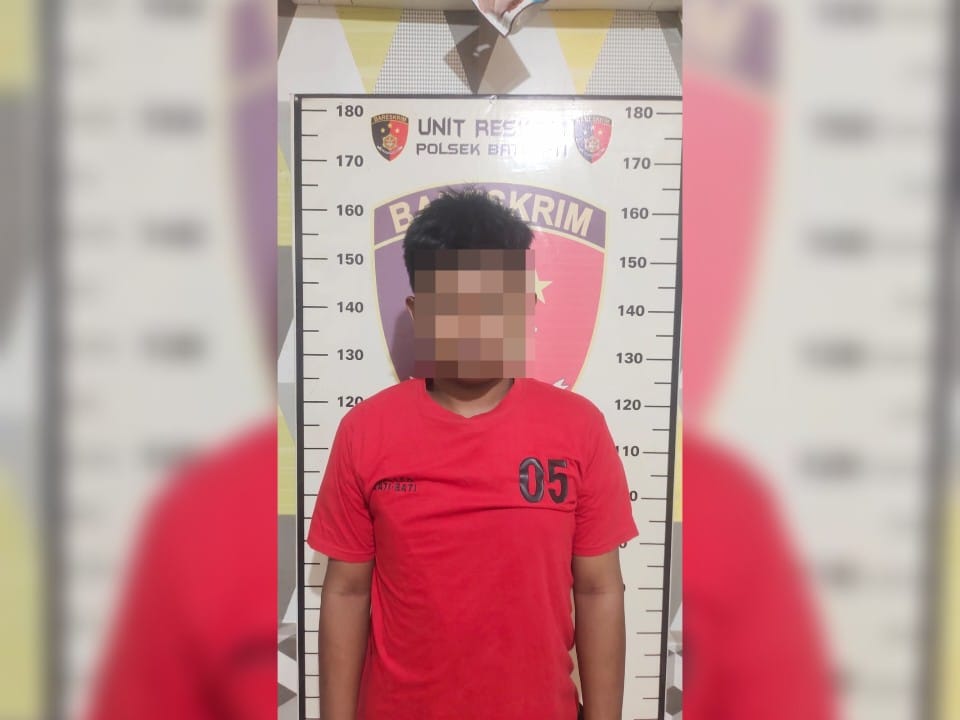 TAK BERKUTIK: NR (22), warga Desa Benua Raya, Kecamatan Bati-Bati yang diduga menjadi pengedar sabu.