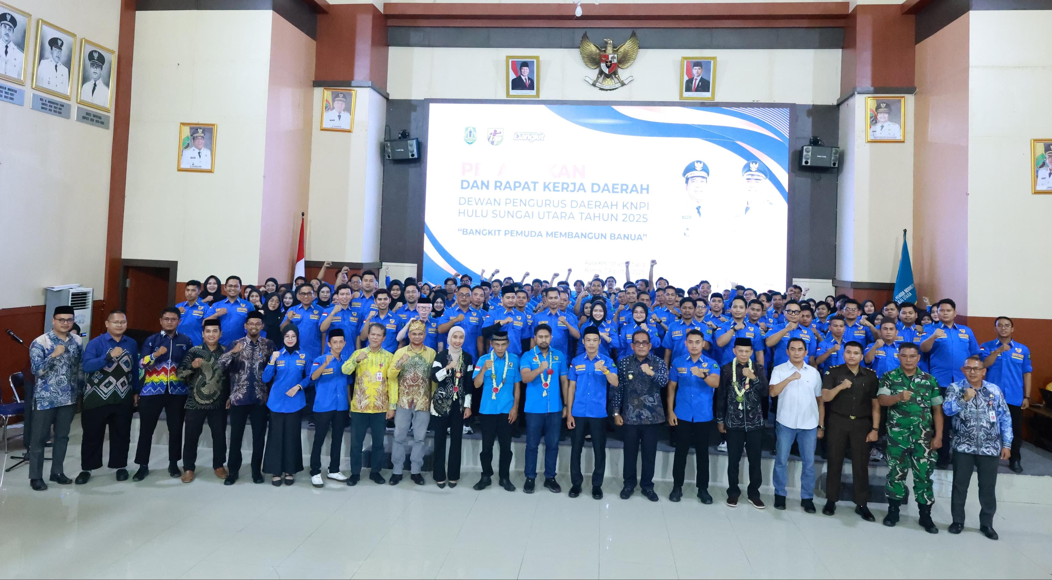 HADIR:Bupati Kabupaten HSU, H Sahrujani menghadiri pelantikan pengurus DPD KNPI Kabupaten HSU di Aula Dr KH Idham Chalid, Rabu (7/8/2025).