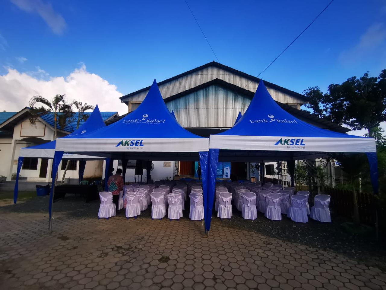 LAYANAN: Bank Kalsel terus memperluas jangkauan layananannya hingga ke Sungai Loban, Kabupaten Tanah Bumbu.