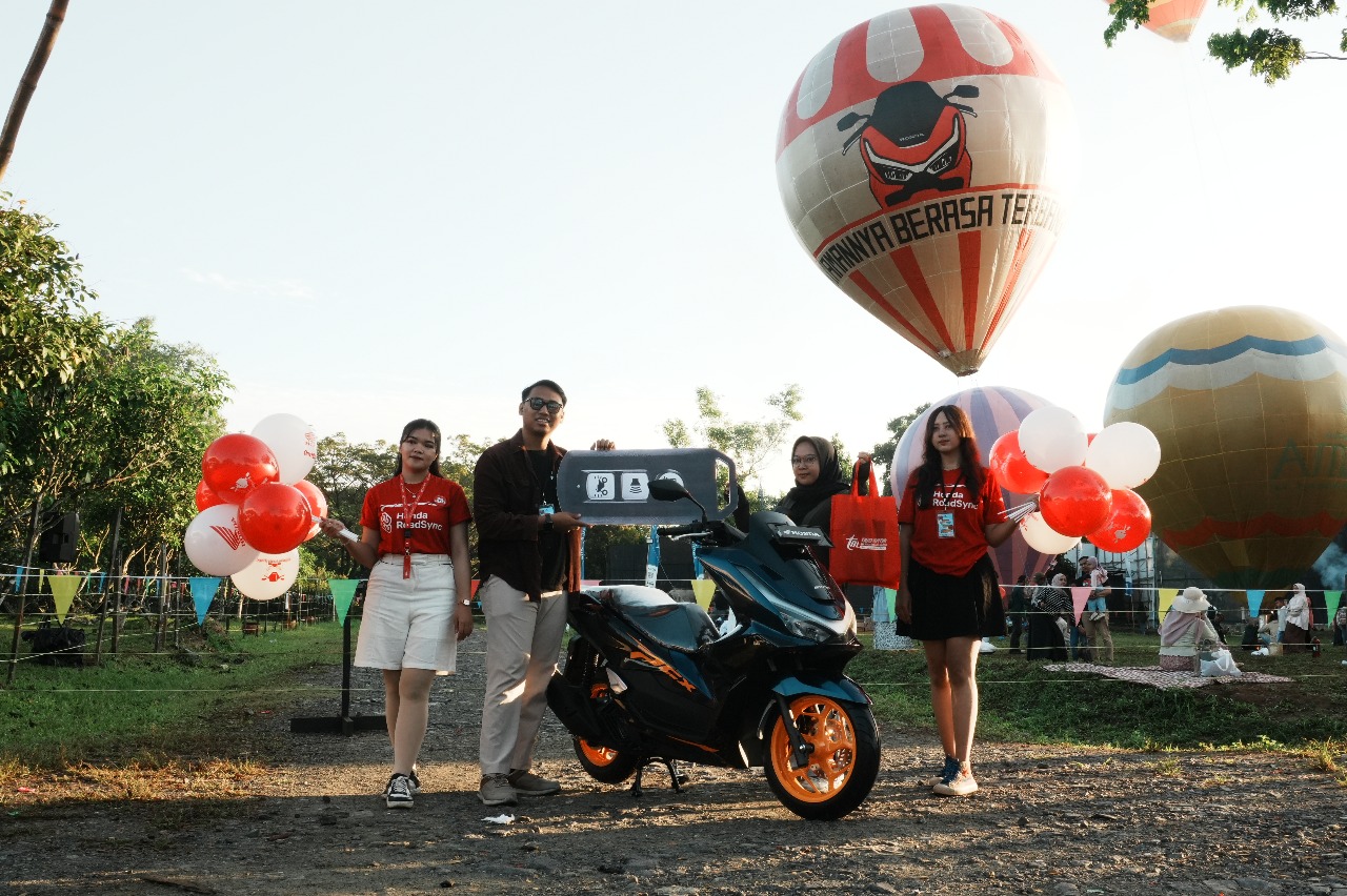 Keterangan: Semangat One Heart di Festival Balon Udara Perdana di Amanah Borneo Park, Banjarbaru.