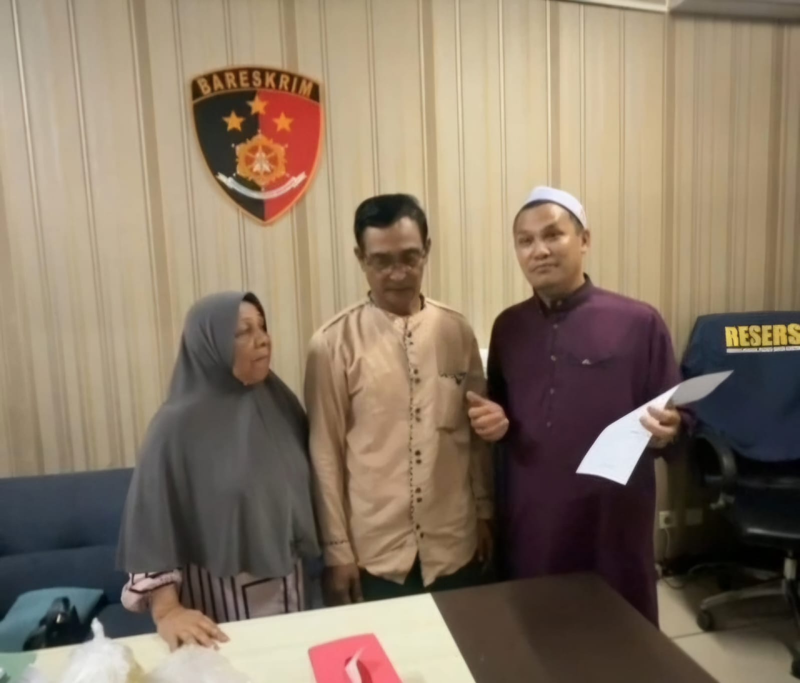 HABIB PALSU: Sosok Ibrahim Anwar (tengah) yang mengaku menjadi habib palsu.
