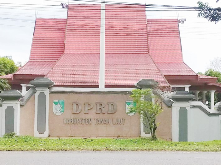 RUMAH RAKYAT: Kantor DPRD Tala di Jalan A Syairani Kompleks Perkantoran Pelaihari.