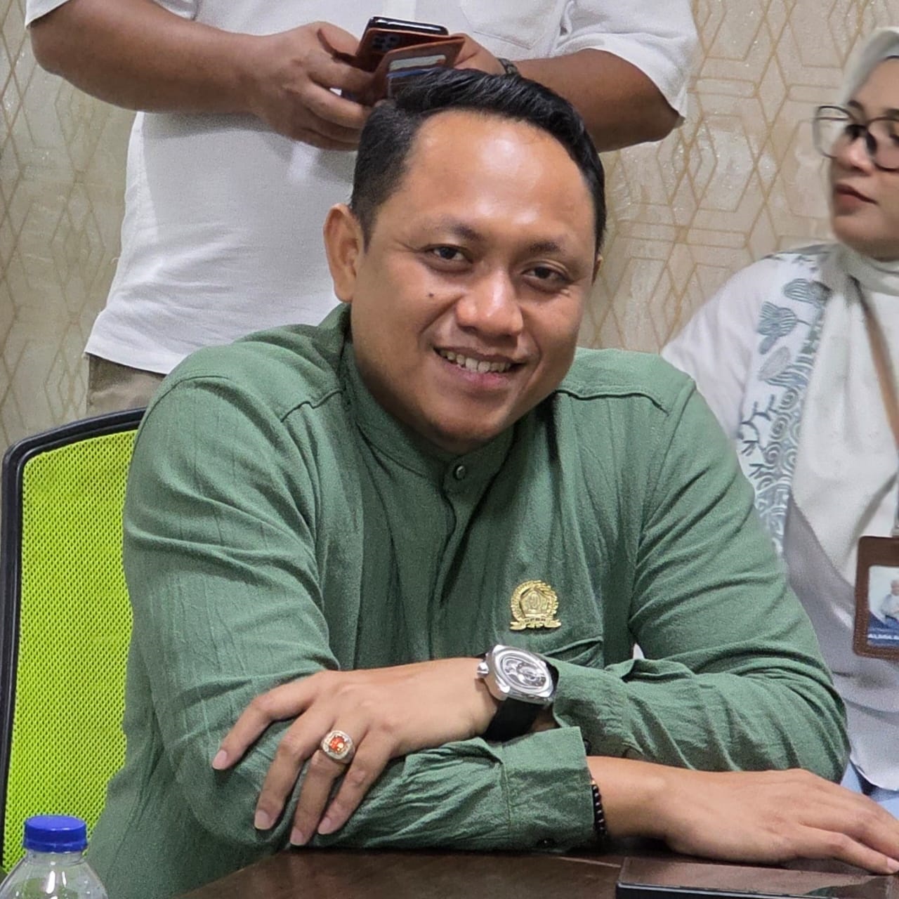 MENYATAKAN: Anggota DPRD Batola, M Agung Purnomo menyatakan apresiasi sekaligus komitmen untuk menindaklanjuti aspirasi Gapensi.