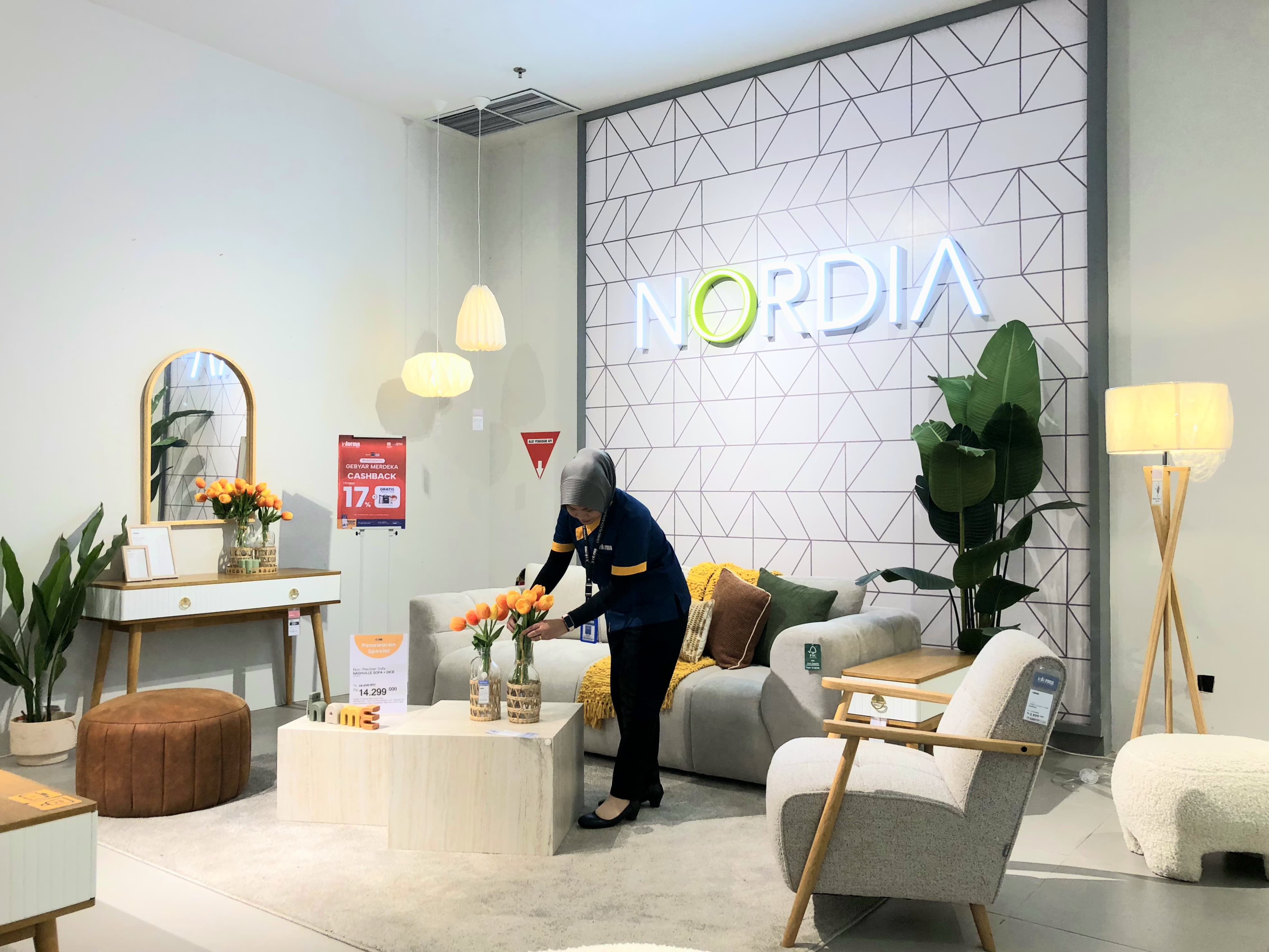 CASHBACK:Di INFORMA Living Plaza Banjarmasin juga tersedia promo cashback hingga 17 persen yang berlaku selama Agustus 2025.