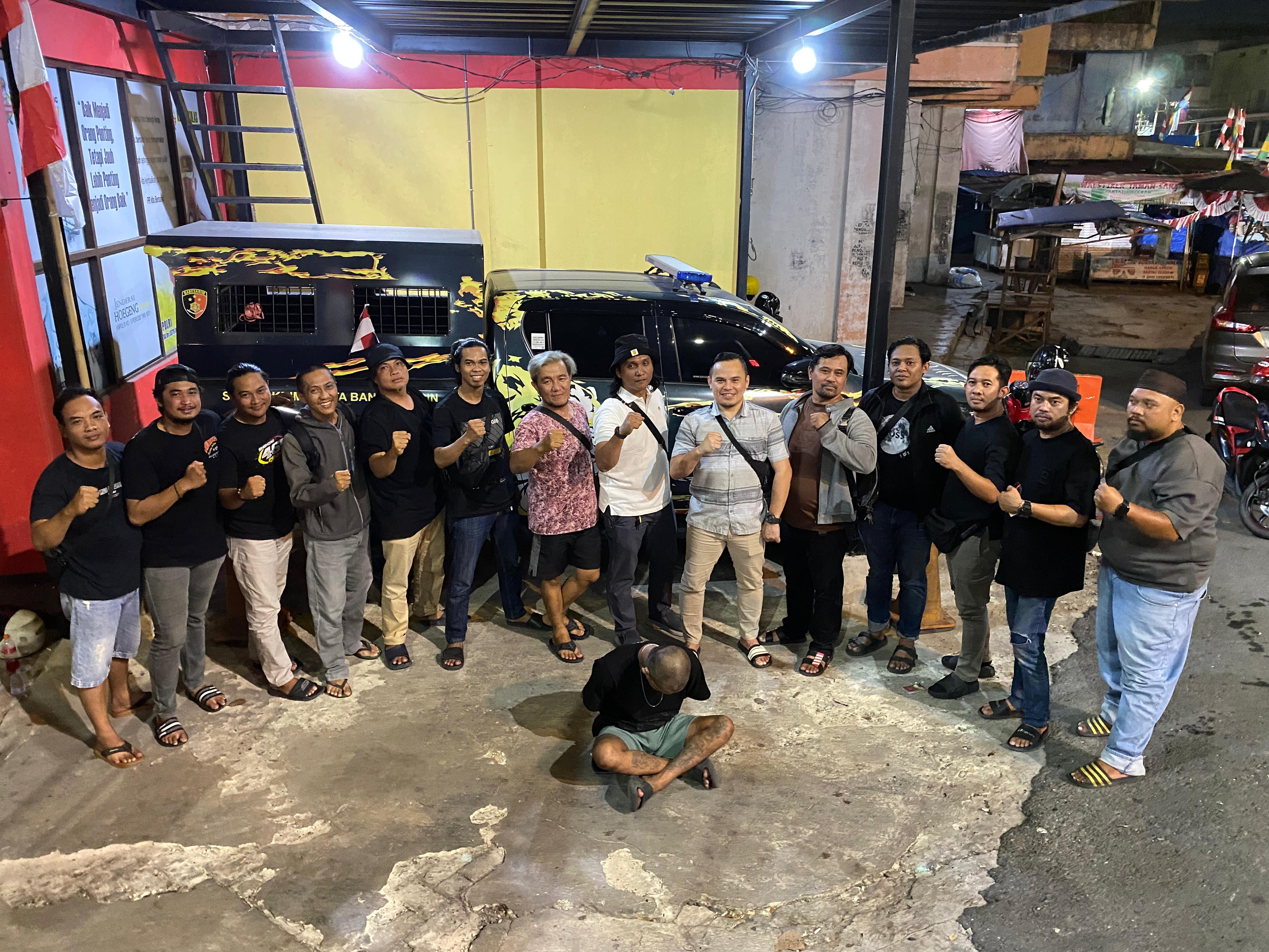 DIBEKUK: M Ali Redho dibekuk di Jalan Pahlawan digiring ke Markas Macan Satreskrim Polresta Banjarmasin, di Pasar Sudimampir.