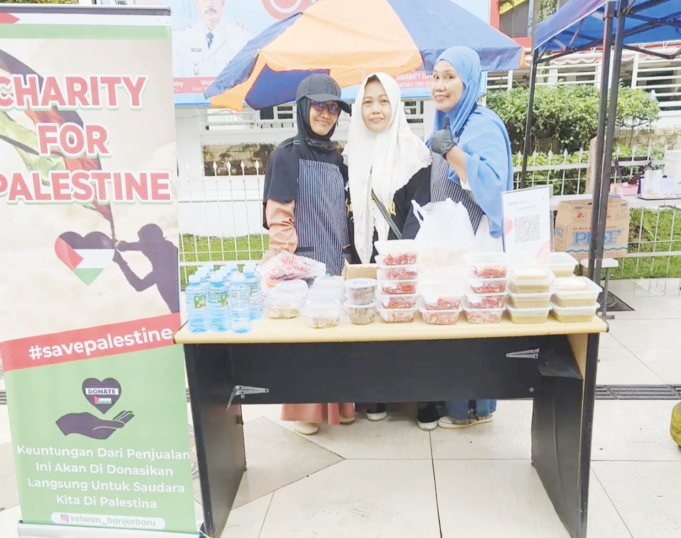 ///RUTIN: Sekwan rutin menggelar aksi solidaritas untuk Palestina dengan menjual aneka makanan.