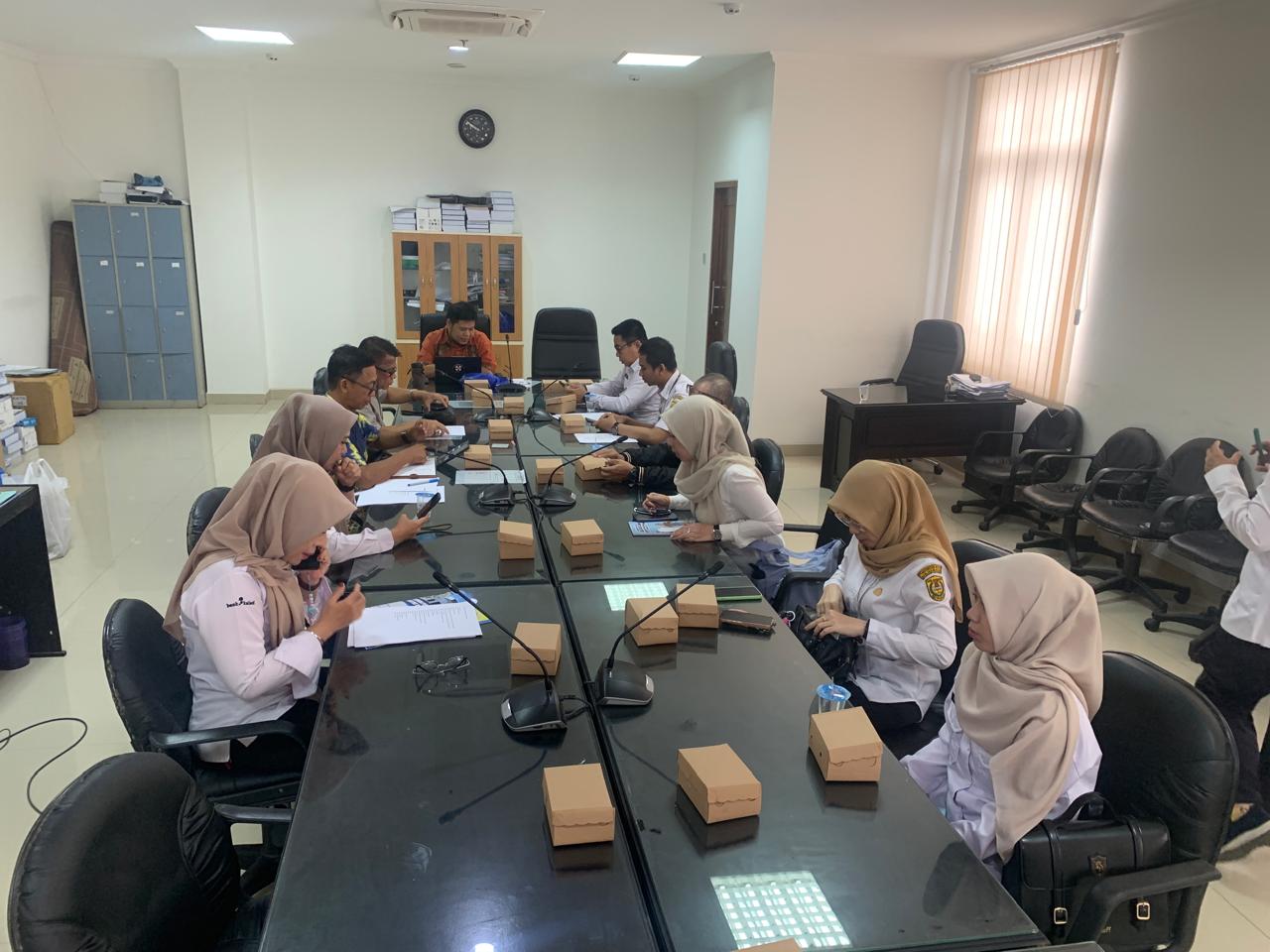 REGULASI: Pansus Raperda Kepemudaan dalam rapat di DPRD Kota Banjarmasin pada Rabu (3/9/2025) siang, menekankan pentingnya pelatihan dan modal untuk pilot project kewirausahaan pemuda.