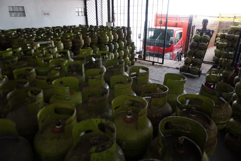 HAK WARGA MISKIN: Stok tabung LPG 3 kilogram bersubsidi di salah satu pangkalan di Banjarmasin.
