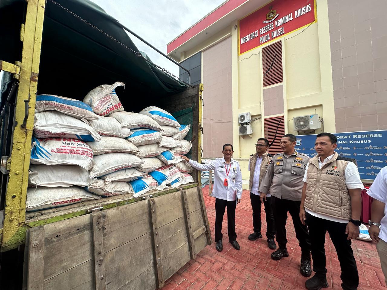 DISITA: Sebanyak 11,5 ton pupuk bersubsidi yang didistribusikan tak sesuai aturan disita Ditreskrimsus Polda Kalsel.