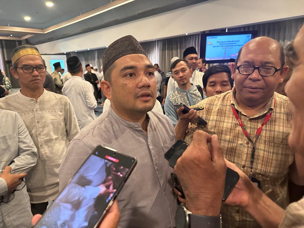 MENGINGATKAN: Ketua Komisi II DPR RI, Muhammad Rifqinizamy Karsayuda usai menjadi narasumber, Jumat (12/9).