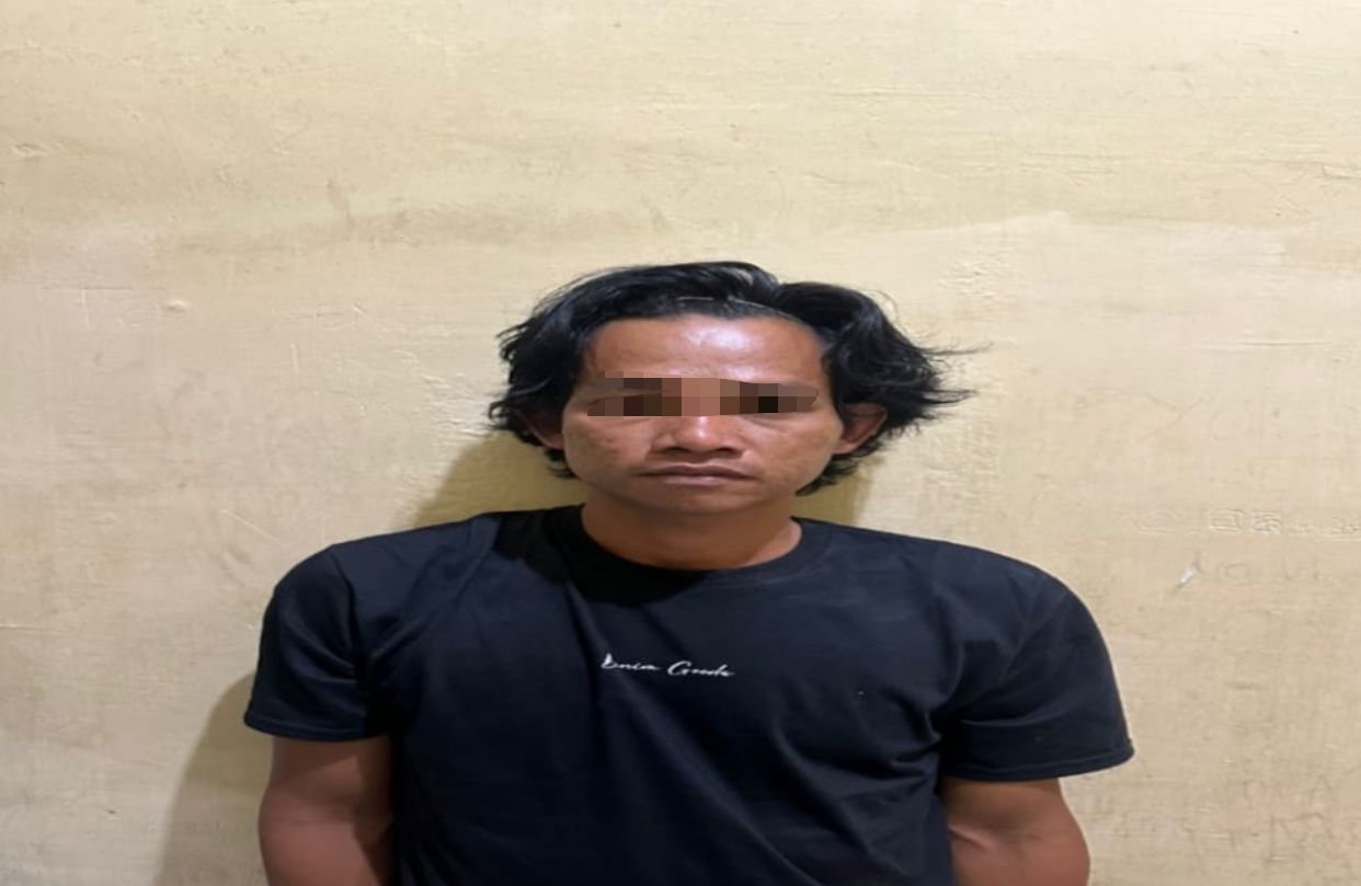 DIRINGKUS: Pelaku pencurian sepeda motor, MA (33), diringkus polisi di Jalan Pelabuhan Samudera, Desa Sejahtera. (Foto: Polres Tanah Bumbu untuk Radar Banjarmasin)