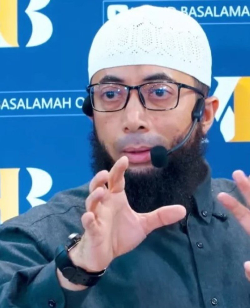 Khalid Basalamah