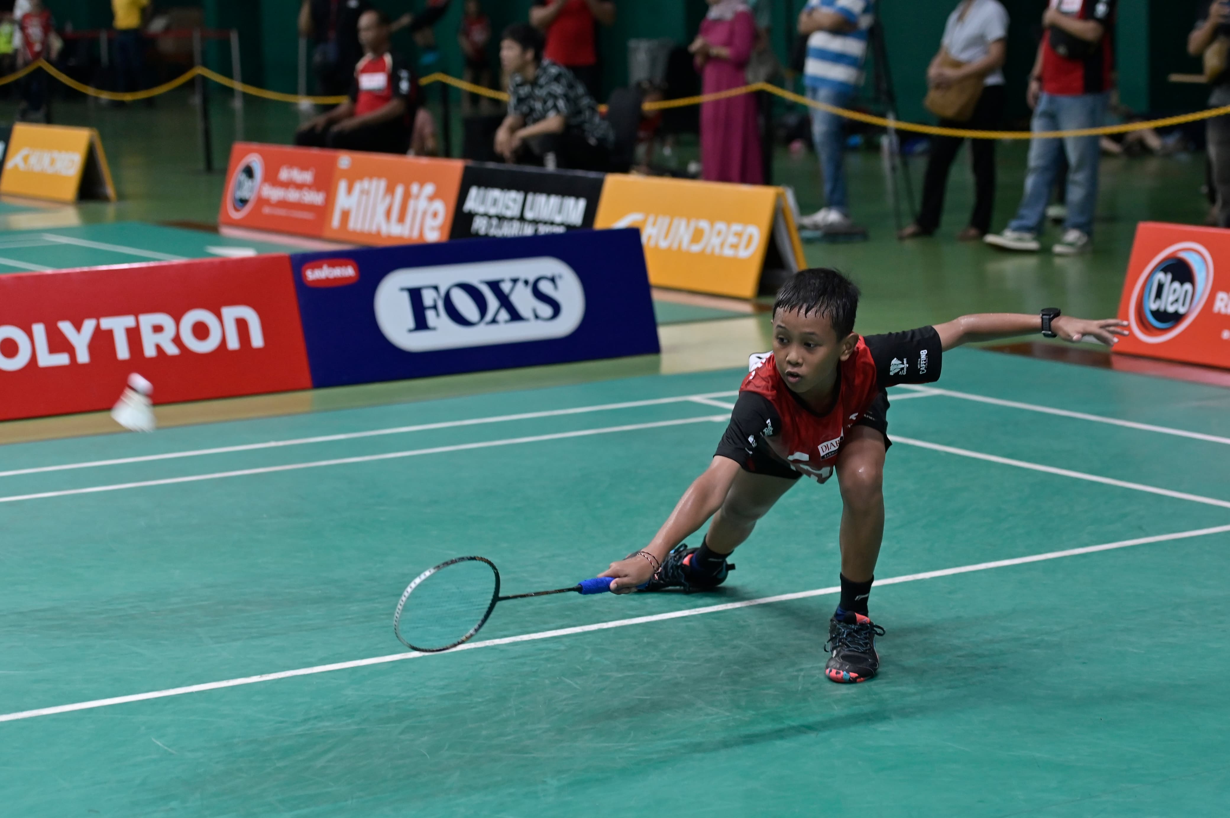 AUDISI:Salah satu pebulutangkis muda yang masuk babak karantina.