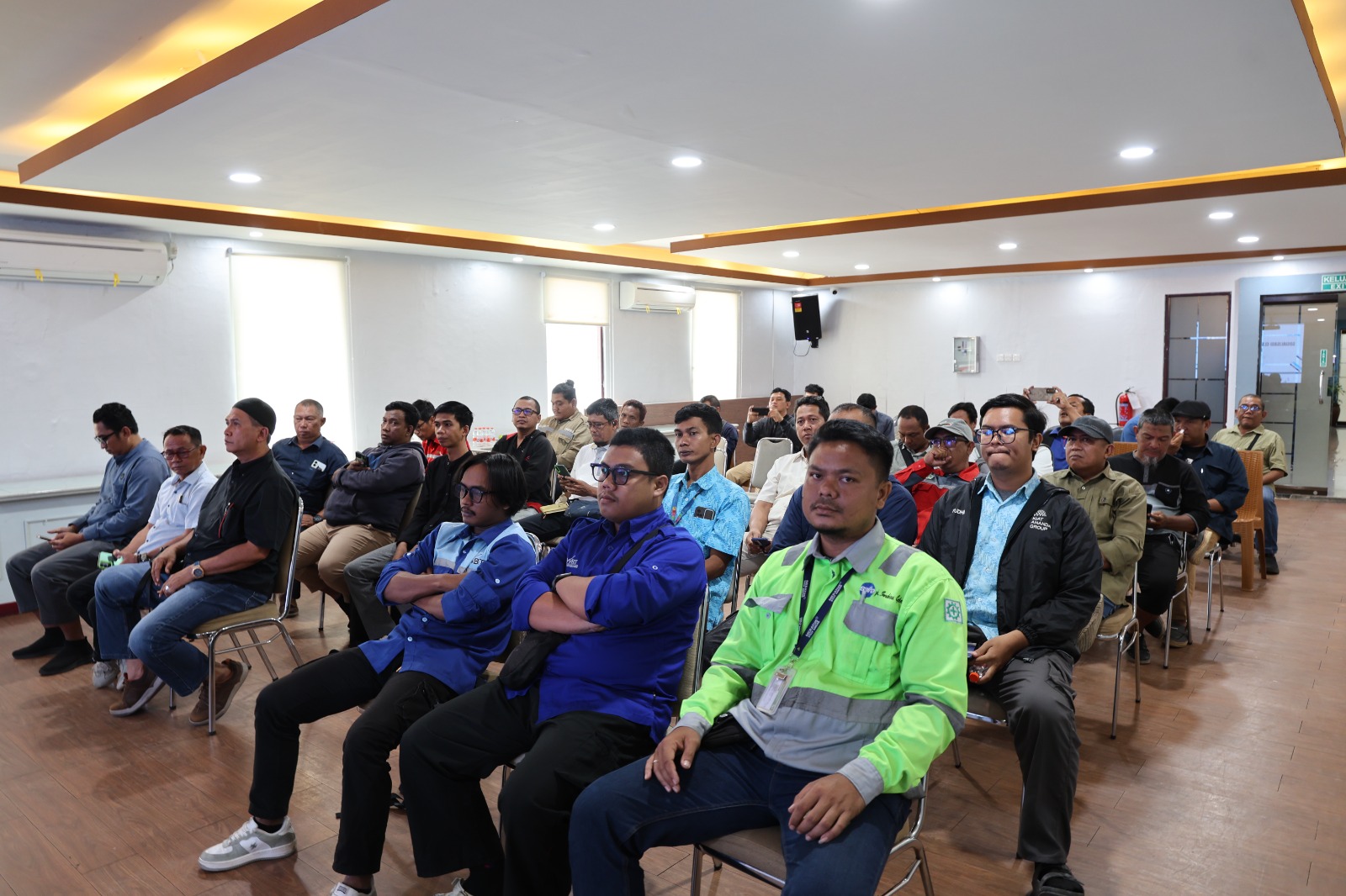 SOSIALISASI:Kegiatan Sosialisasi CLSR dan Safety Induction di Pelabuhan Trisakti oleh PT MTI, Kamis (18/9/2025).