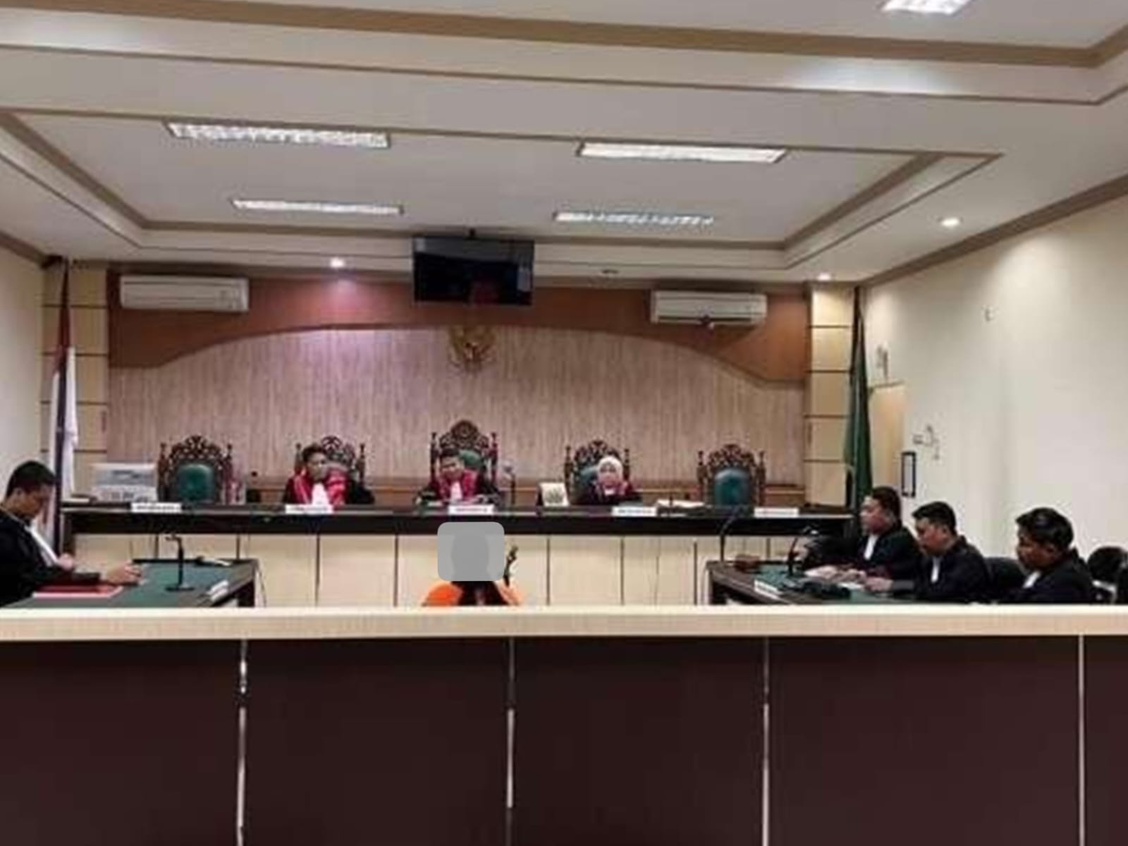 SIDANG: Suasana sidang IM, Sekretaris Desa Sambangan di Pengadilan Tipikor Banjarmasin pada Rabu (17/9/2025).