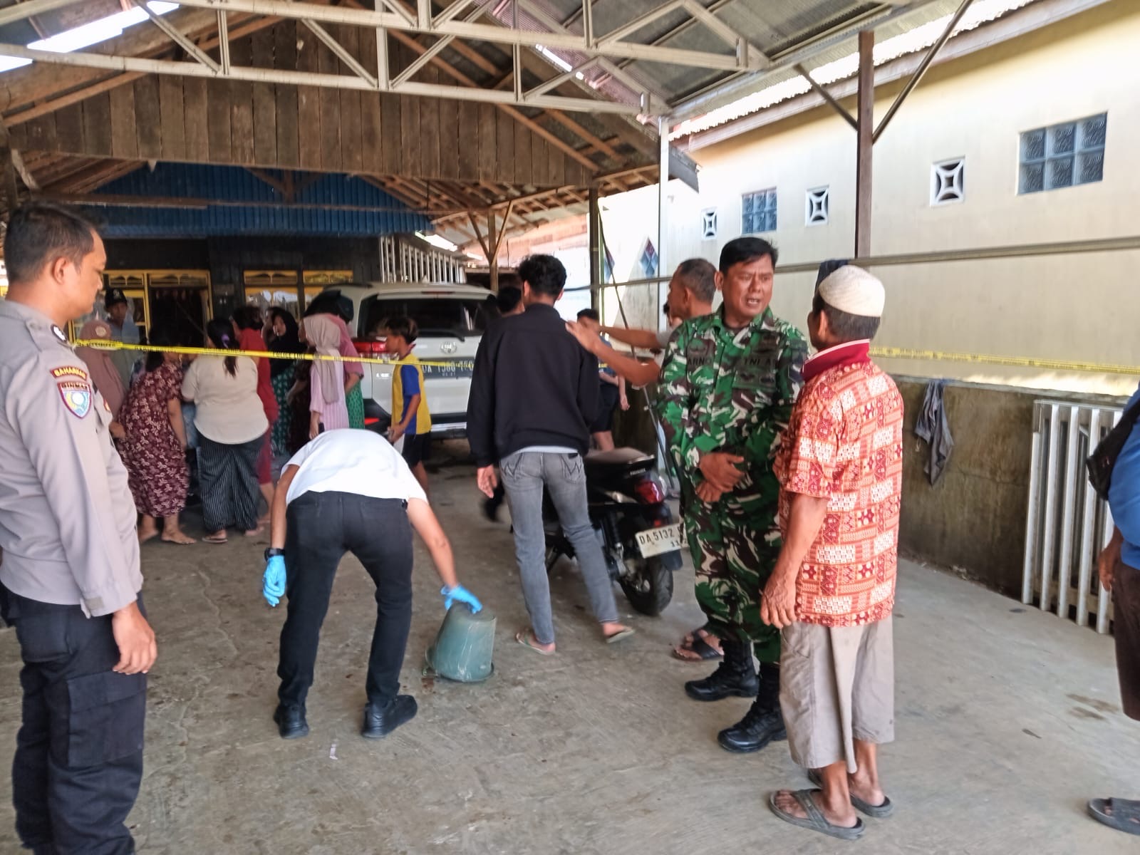 Tempat kejadian perkara. Kasus ini telah ditangani oleh Polres HST.