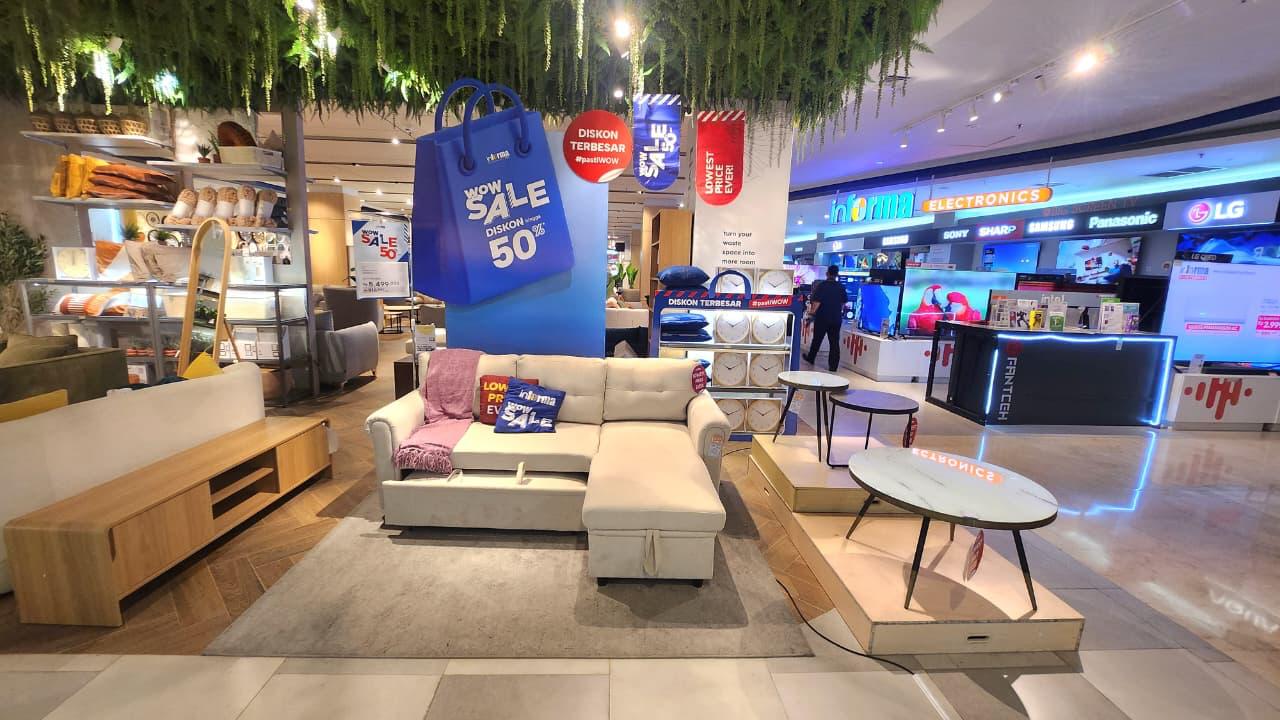 BANYAK VARIAN: Tahun ini, penawaran mencakup sofa, kursi gaming, kitchen set, perlengkapan dapur pintar, hingga koleksi matras INFORMA Sleep.