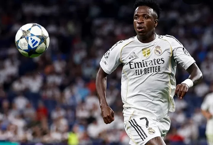 ENGGAN: Real Madrid siap perpanjang kontrak Vinicius, tapi enggan menaikkan gaji.