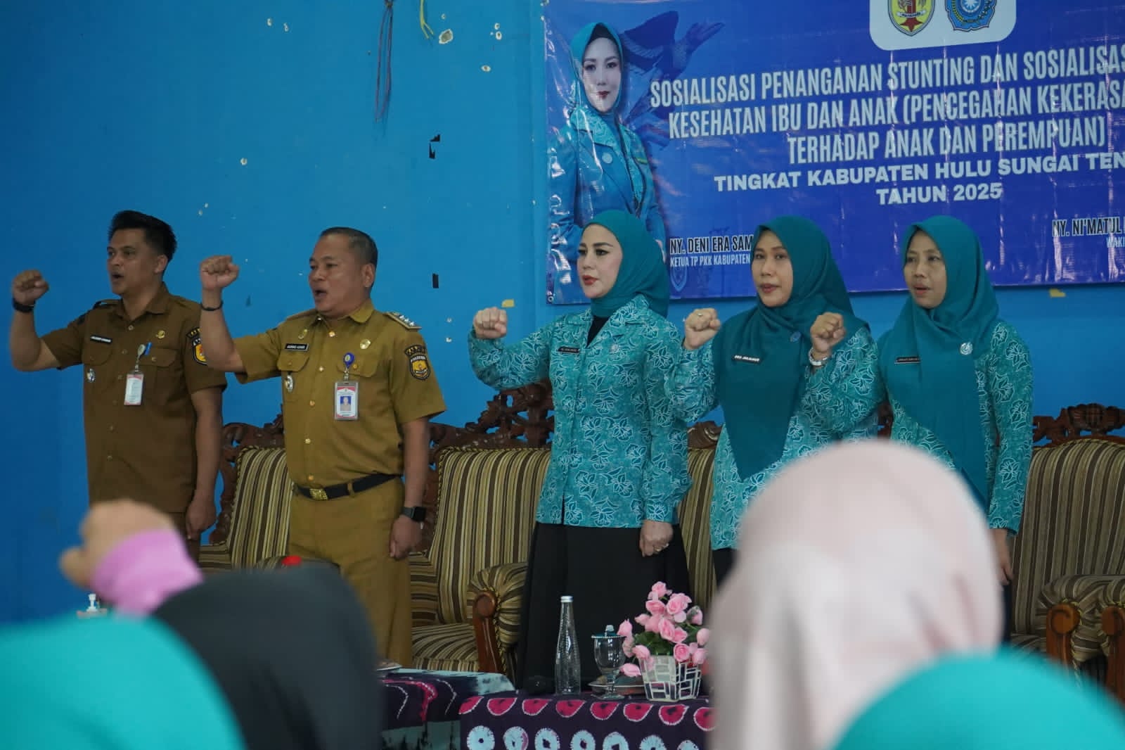 SOSIALISASI: TP PKK HST sosialisasikan pentingnya gizi anak dan pola asuh.