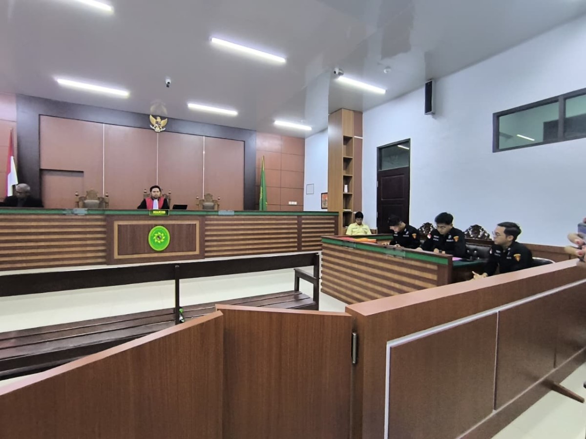 PRAPERADILAN: Sidang praperadilan dengan tersangka mantan Sekretaris Daerah Balangan di Pengadilan Negeri Paringin, Selasa (7/10).