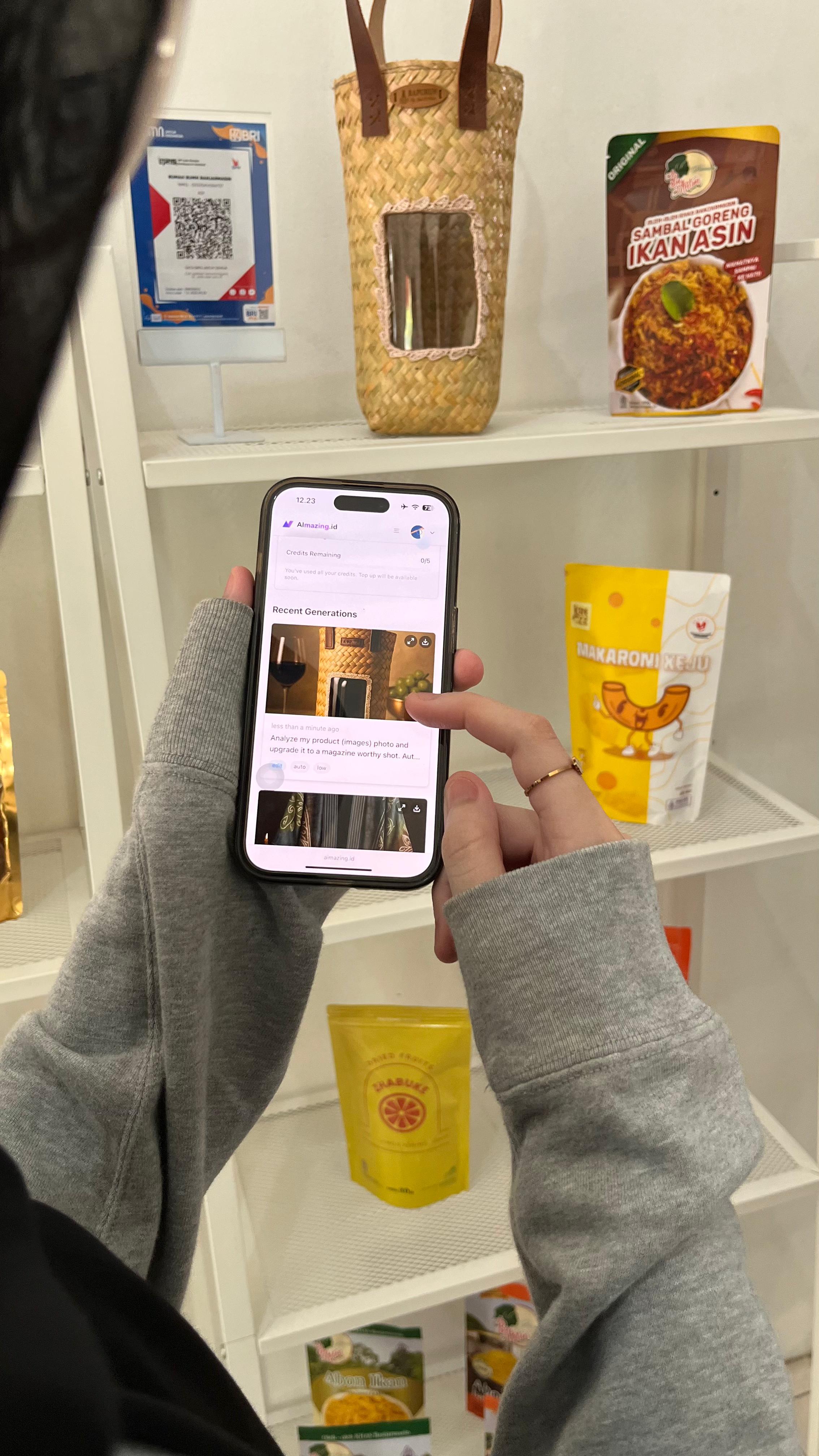 TEKNOLOGI AI:Amazing.id sukses membantu pelaku UMKM dan akhirnya meraih penghargaan dunia di Amerika Serikat.