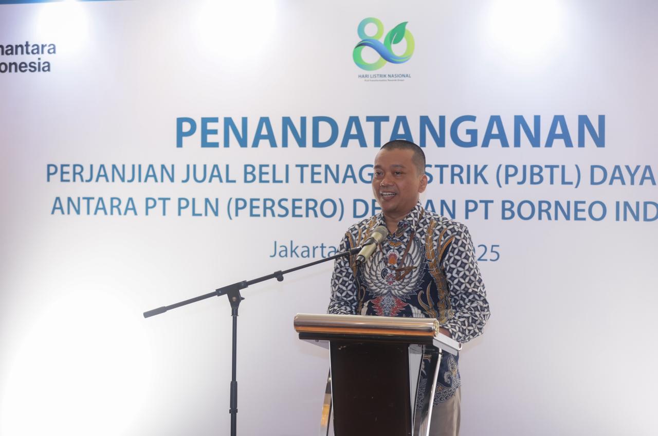 TRANSISI ENERGI:Vice President Pelanggan Korporasi dan Bisnis Individu PT PLN (Persero), Faisal Muslim menyampaikan keynote speech di acara penandatanganan PJBTL PLN-PT BIB