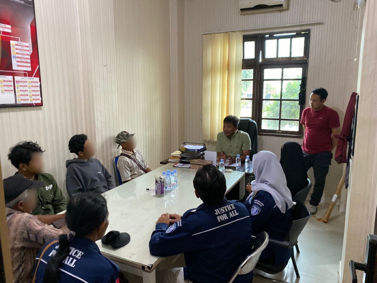 DAMAI: Proses restorative justice antara korban dan pelaku di Mapolres Banjarbaru difasilitasi PBH Peradi Martapura&ndash;Banjarbaru, Kamis (9/10).