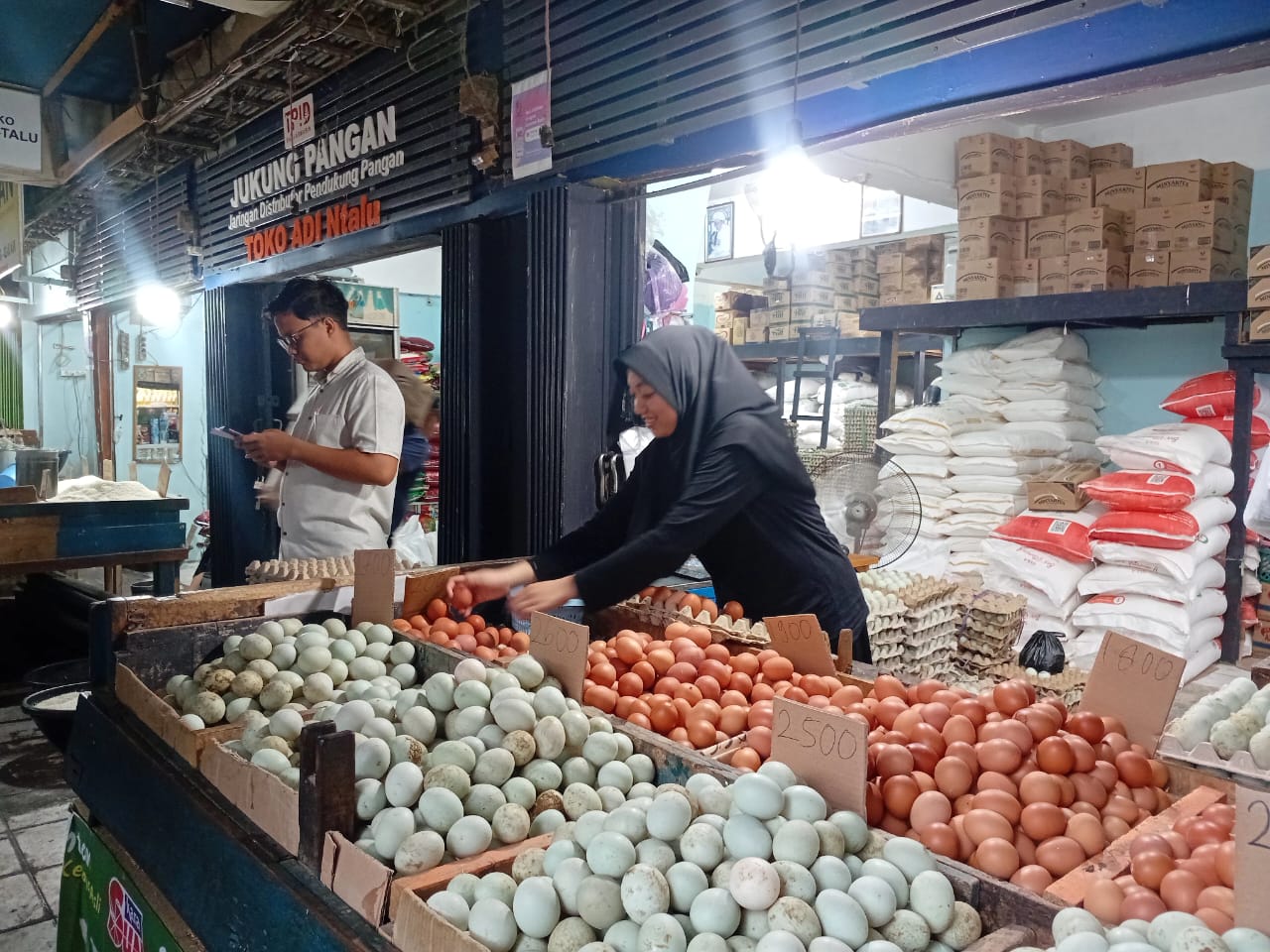 BAHAN PANGAN:Permintaan telur yang tinggi untuk program MBG turut membuat harga telur di Banjarmasin mengalami kenaikan.