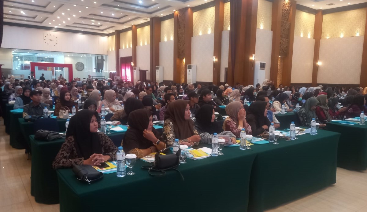 HARUS LULUS: Para peserta dari sembilan dapur SPPG mengikuti Pelatihan Keamanan Pangan Siap Saji di Hotel Roditha Banjarbaru, Sabtu (18/10).