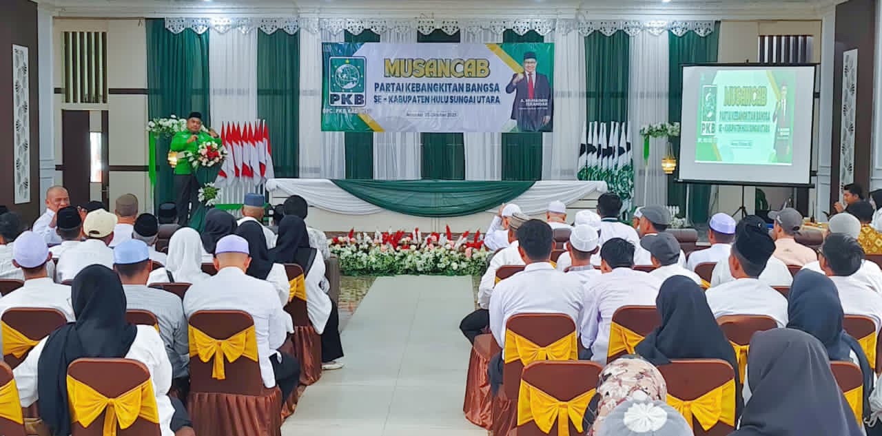 HADIR: Sekjen DPW PKB Kalsel, H Hormansyah membuka Musancab se-Kabupaten HSU, Sabtu (25/10/2025) di Gedung Aneka Guna, Kota Amuntai, Sabtu (25/10/2025).