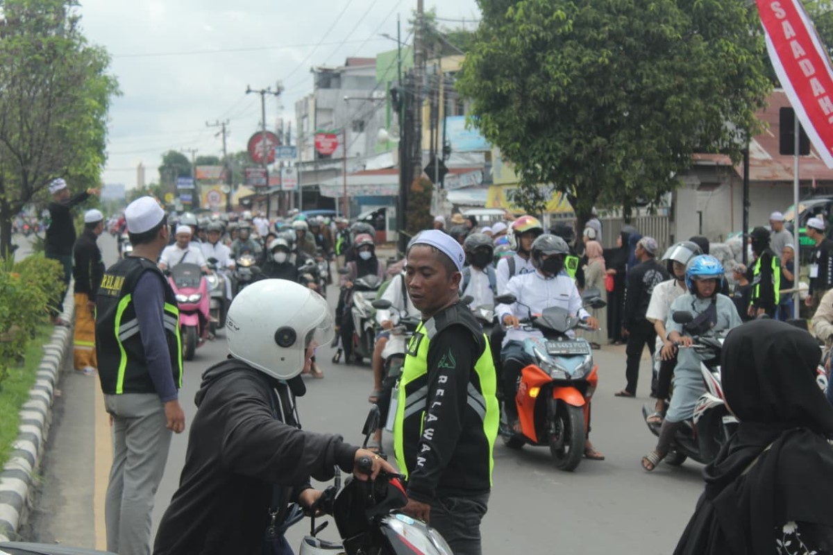 PADAT: Suasana arus lalu lintas di Bundaran Simpang Empat Banjarbaru menuju Martapura saat Haul Guru Sekumpul ke-19 pada 5 Januari 2025 lalu.