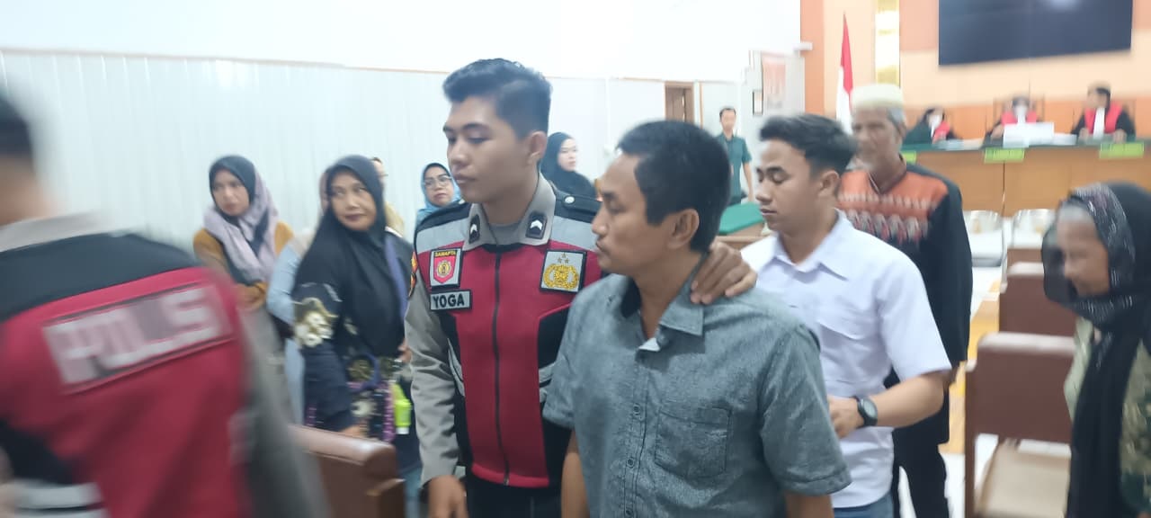 DIAMANKAN: Zainuddin, Diduga pelaku yang menabrak siswa MTsN Muara Uya, Rafha Haekal Ahmad Denejad.