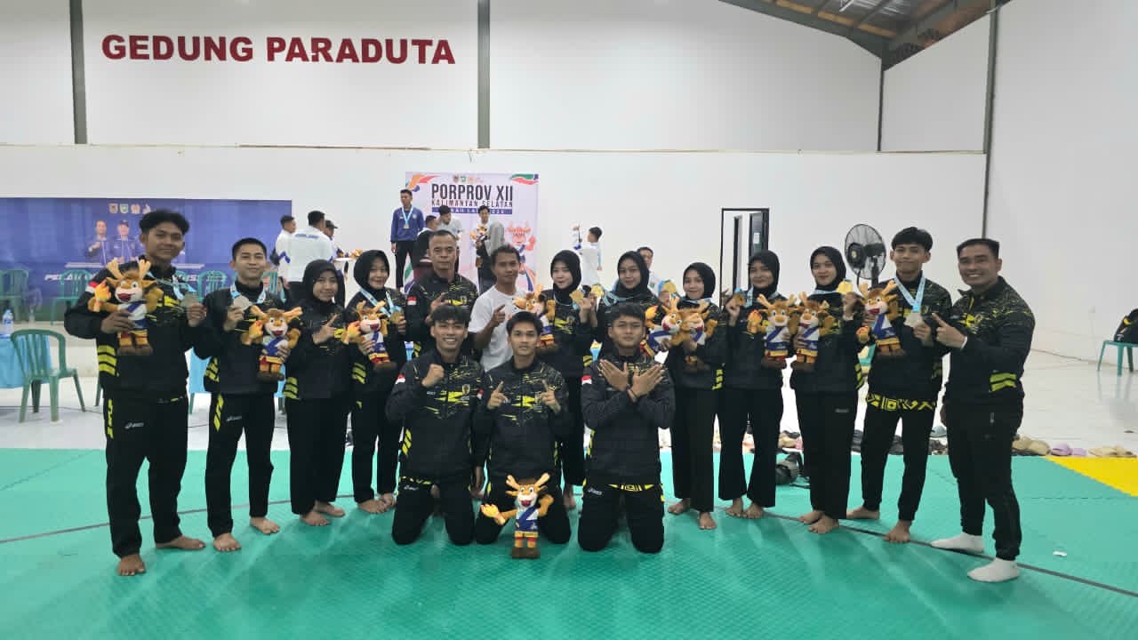 BANGGA:Kontingen Kabupaten HST masuk di peringkat 5 perolehan medali sementara Porprov XII Kalsel 2025 setelah mendapat sumbangan lima medali dari pencak silat.
