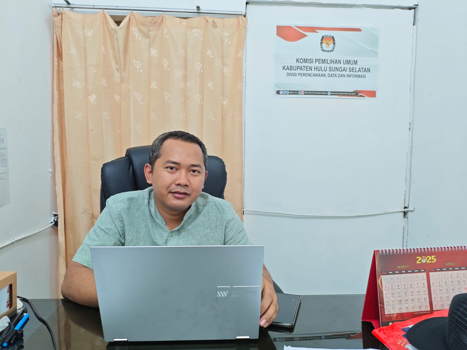 Anggota KPU HSS Divisi Perencanaan, Data dan Informasi, Sapari Muhammad Sidik