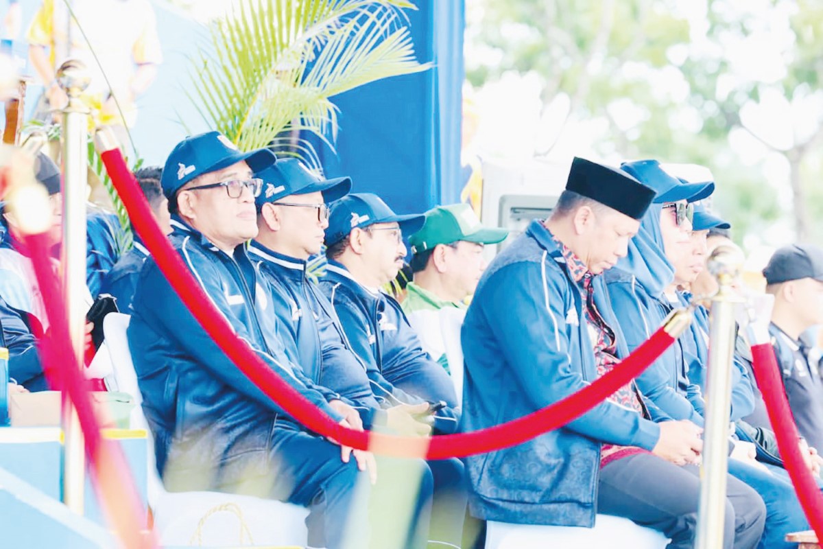 HADIR: Bupati HSU H Sahrujani hadiri pembukaan Porprov Kalsel di Kota Pelaihari Kabupaten Tanah Laut.