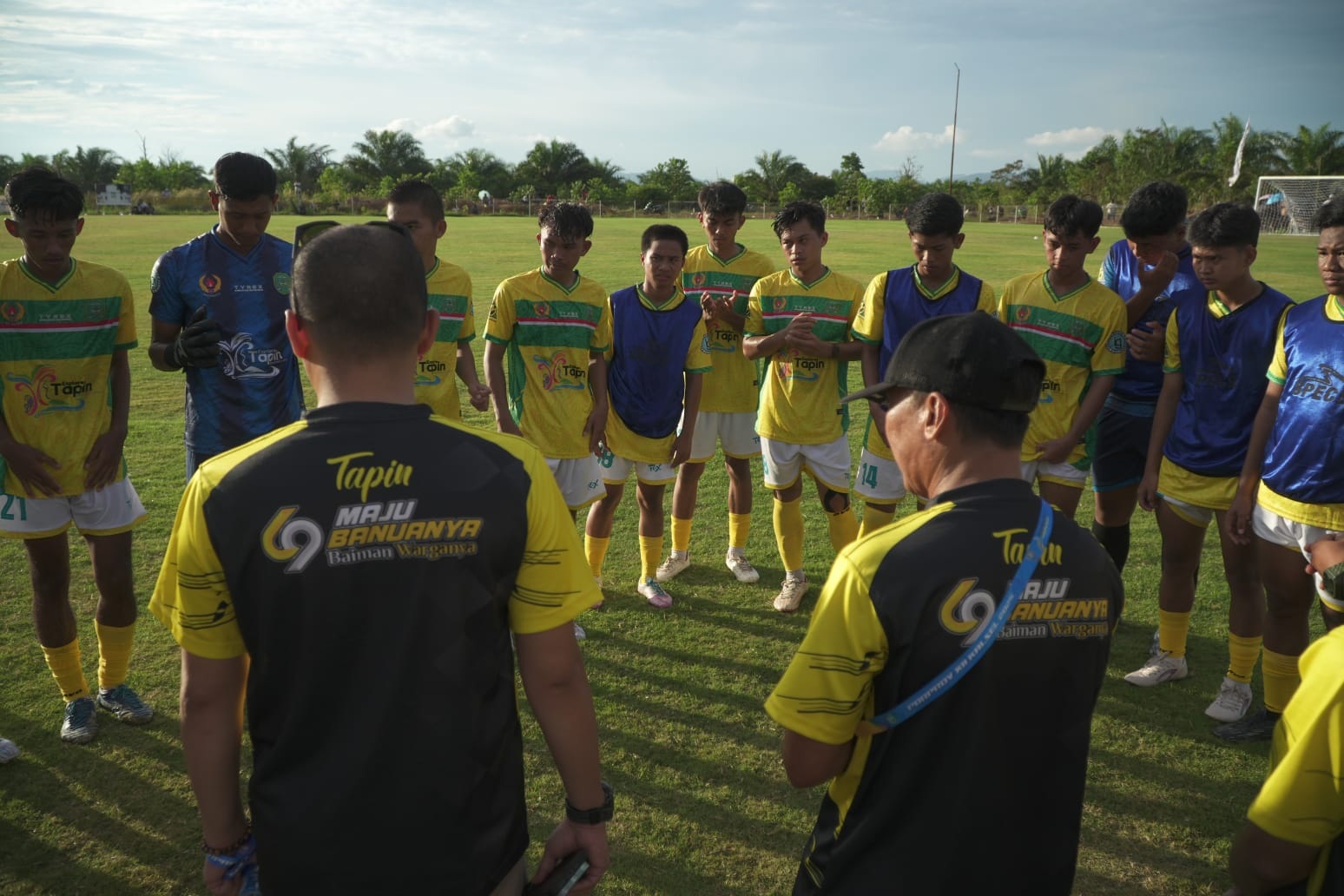 MELAJU: Tim sepak bola Tapin berhasil melaju ke delapan besar usai menahan imbang Kota Banjarmasin.