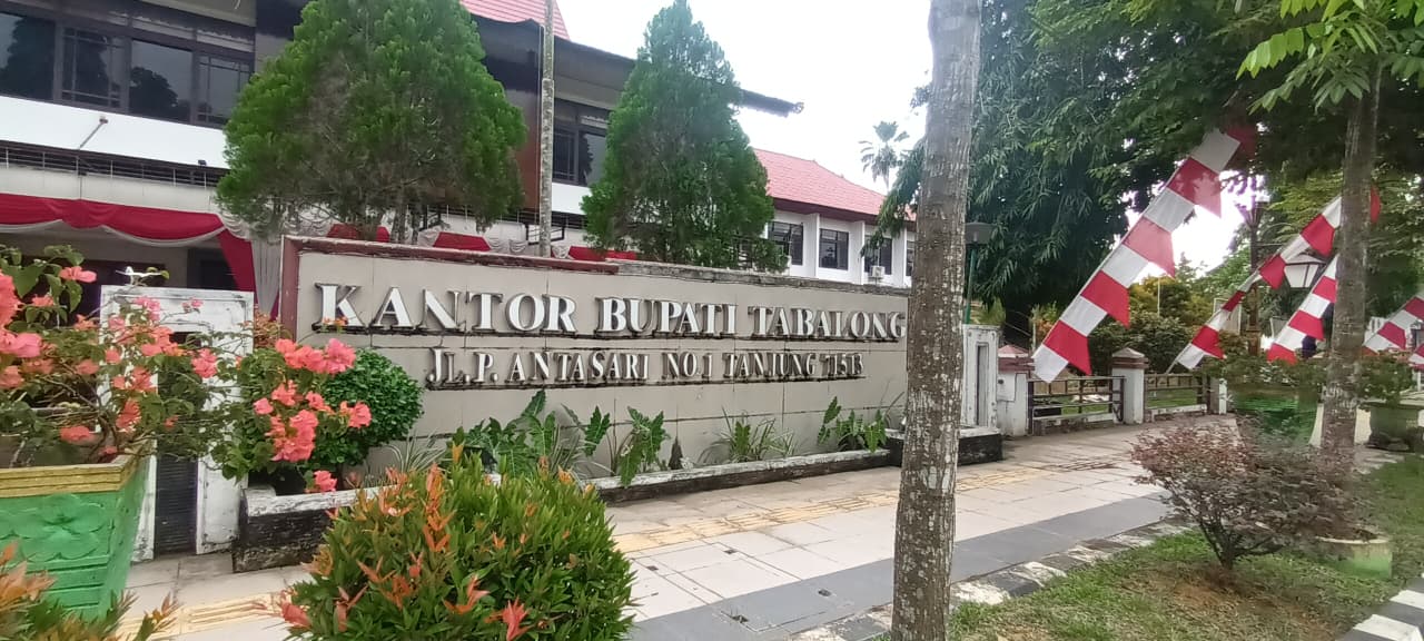 MEGAH: Kantor Bupati Tabalong bangunan yang menjadi salah satu lokasi kerja para honorer di lingkup Pemkab Tabalong.