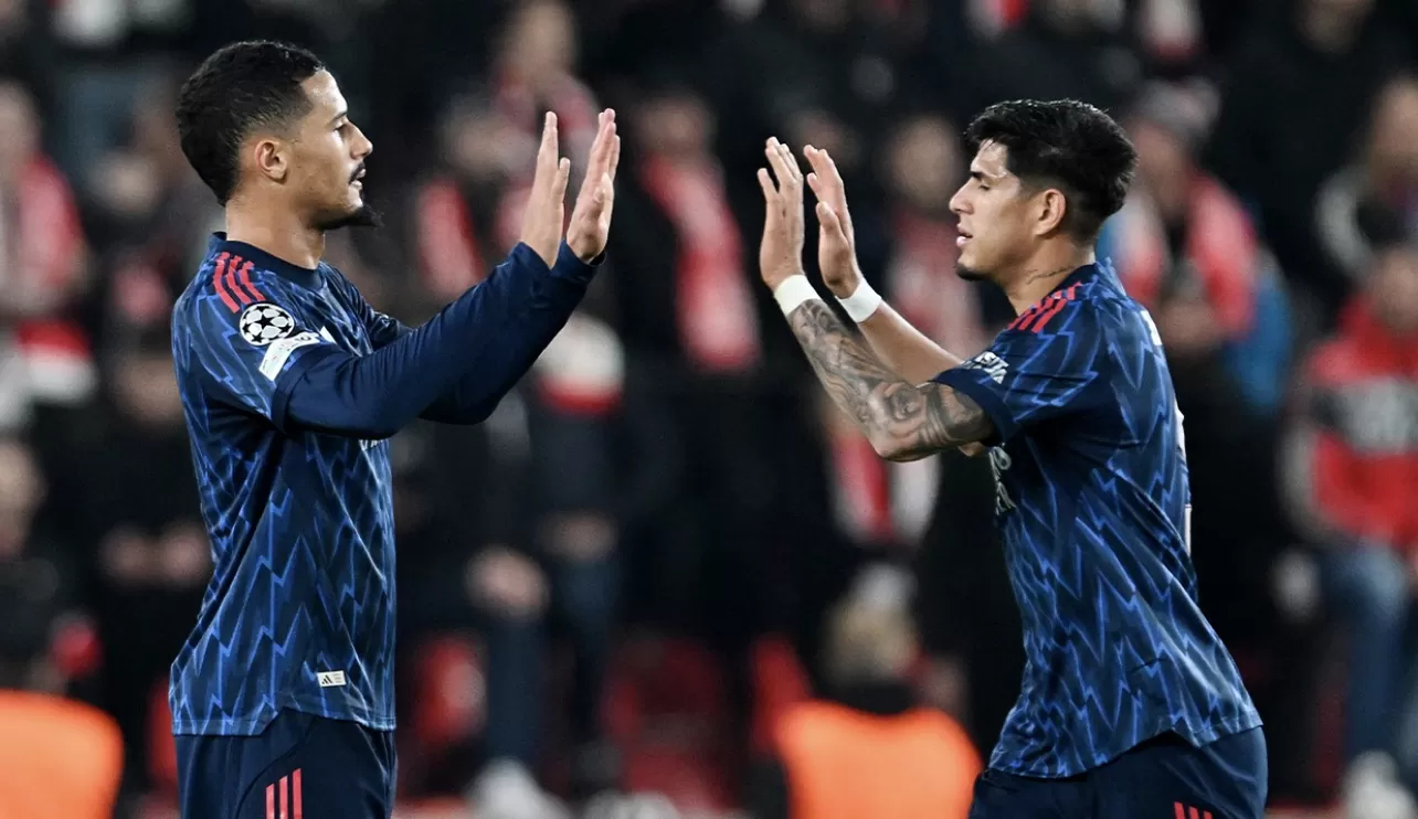 MENANG: Arsenal memperkuat langkah mereka menuju babak 16 besar Liga Champions setelah meraih kemenangan meyakinkan 3-0 atas Slavia Praha di Fortuna Arena, Rabu (5/11) dini hari WIB.