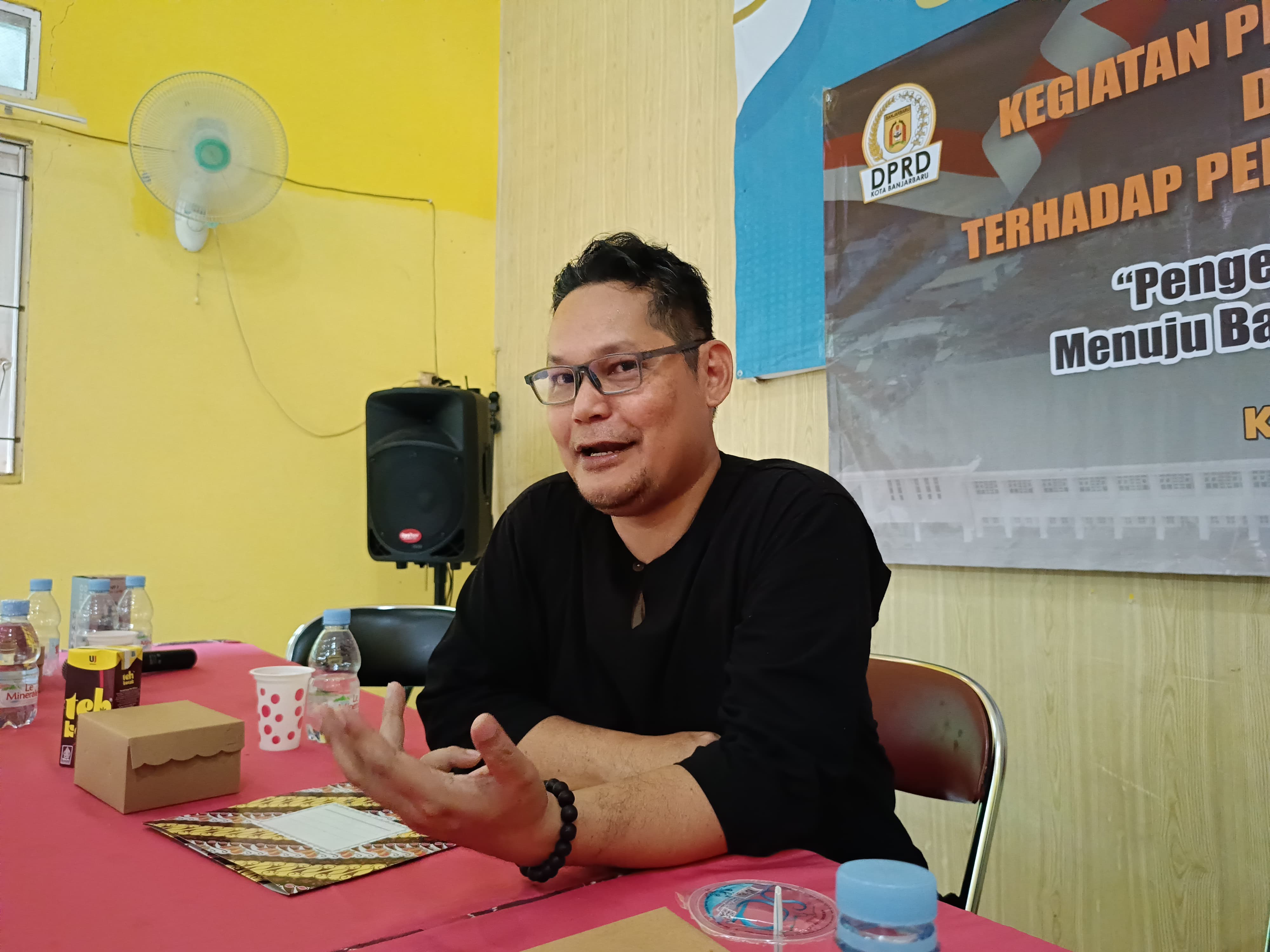 Ketua Jurusan Arsitektur Universitas Lambung Mangkurat, Dr. Eng. Akbar Rahman ingatkan pentingnya bangunan tahan gempa (Sheilla/ Radar Banjarmasin)