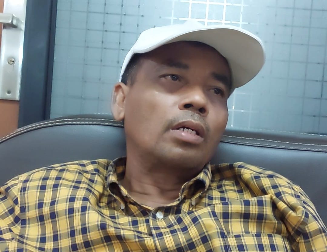 Anggota DPRD HST Salpia Riduan