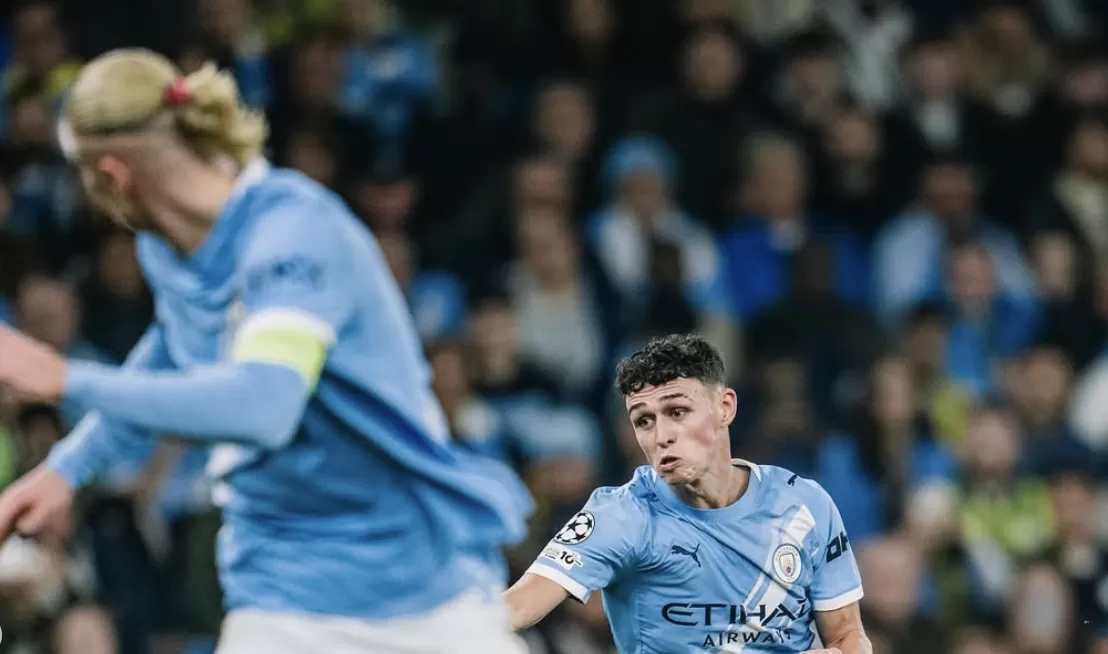 BINTANG: Pemain Manchester City, Phil Foden menjadi bintang kemenangan saat mengalahkan Borussia Dortmund, Kamis (6/11).