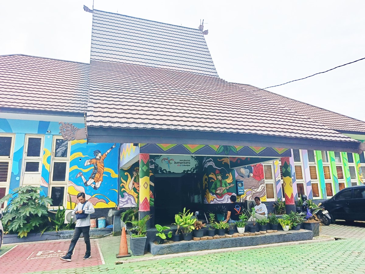 KANTOR: Suasana Kantor Disporabudpar Banjarbaru, Senin (10/11). Kini digelar seleksi terbuka untuk mengisi posisi kepala dinasnya.