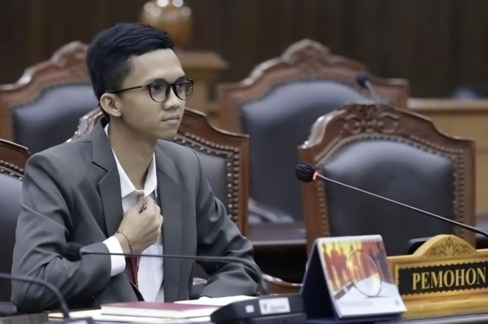 PEMOHON: Muhamad Anugrah Firmansyah menjalin hubungan kasih dengan perempuan beda agama.