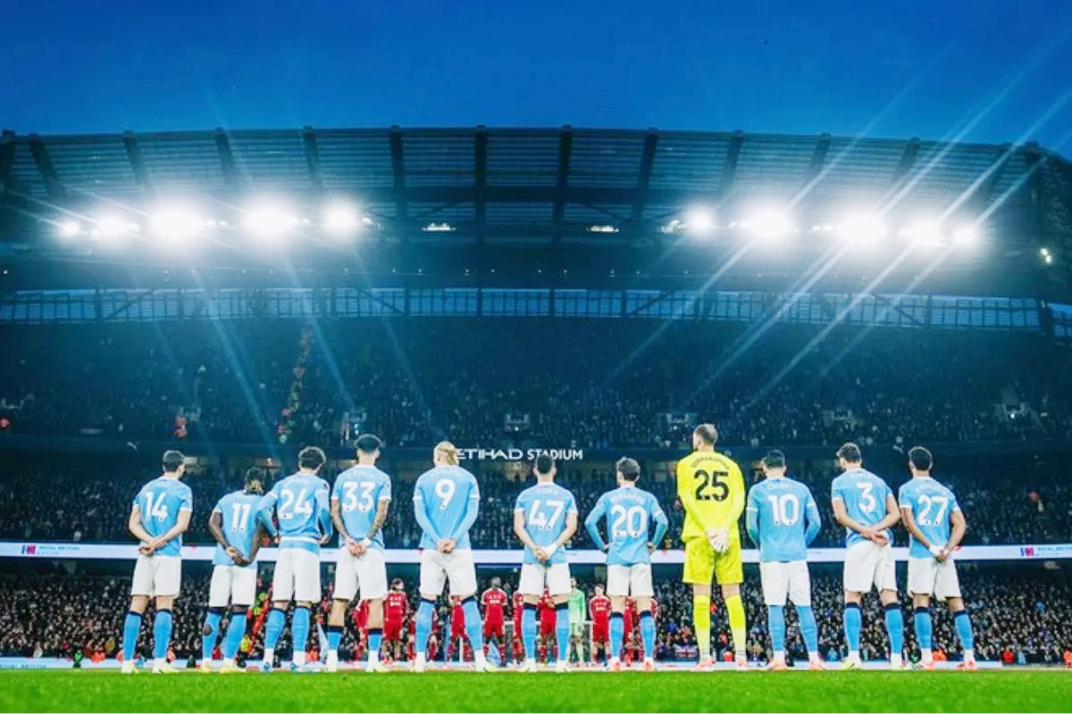 MENENTANG: Klub elite menentang rencana aturan keuangan baru Premier League.